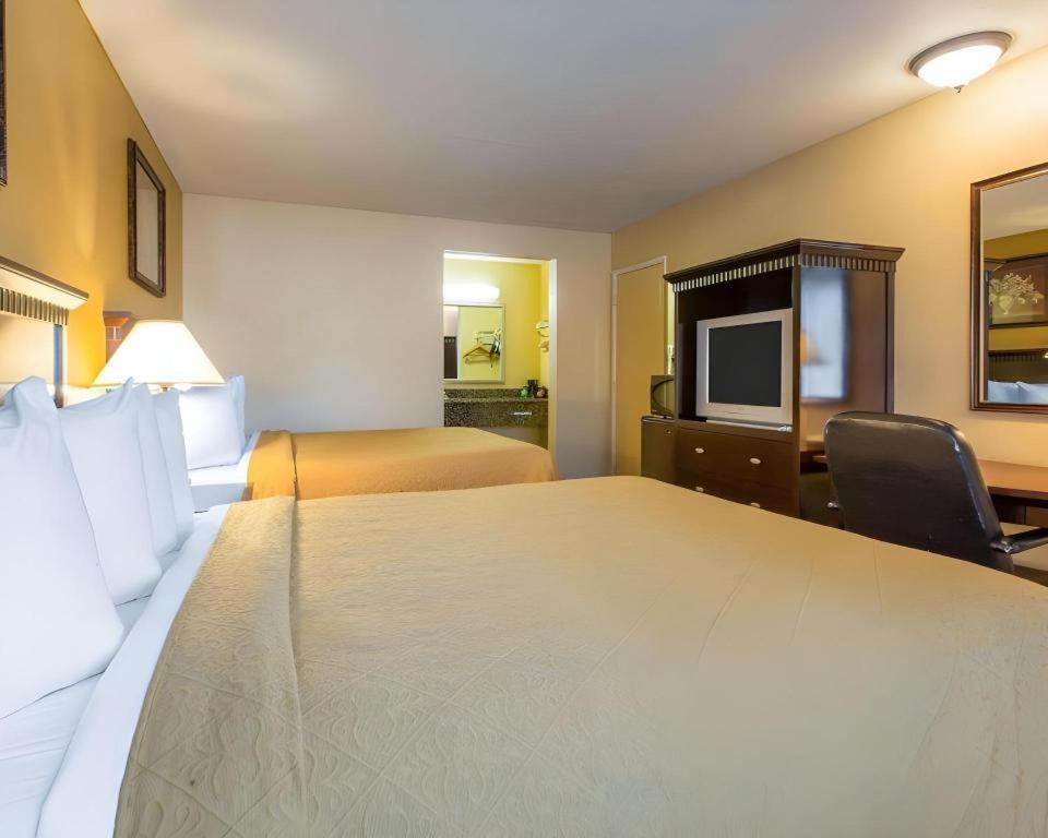 Quality Inn San Bernardino Exterior foto